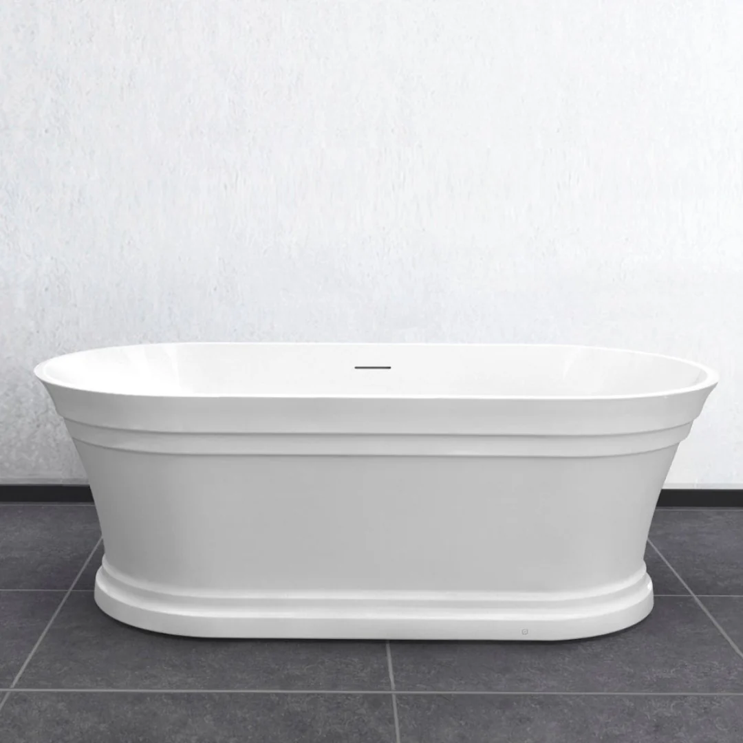1500mm Hampton Round Freestanding Bath with Overflow