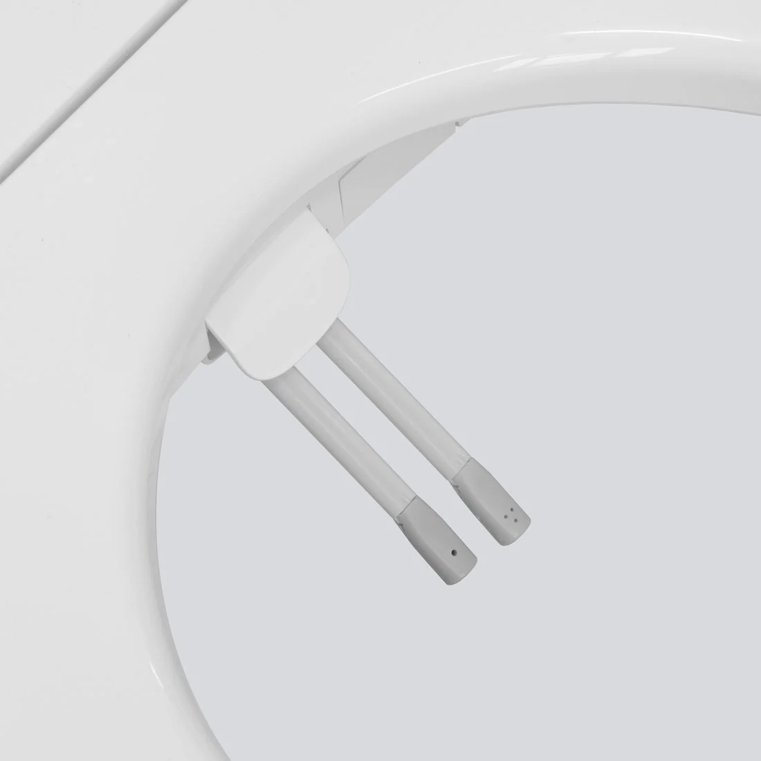 Luelue Round Toilet Bidet Seat - Image 6